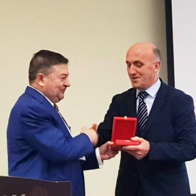 8873E5A1-F8F7-4C5D-A4C0-812676A1A453 8873E5A1-F8F7-4C5D-A4C0-812676A1A453