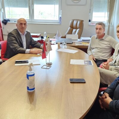 fd77a10b-d919-441e-9b7e-28488beca35f fd77a10b-d919-441e-9b7e-28488beca35f