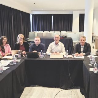 d5cc2fad-4f81-41d1-aa55-e6e891a1baf0 d5cc2fad-4f81-41d1-aa55-e6e891a1baf0